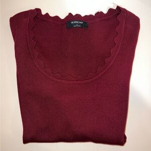 Women's Maroon Scallop Neck Sweater